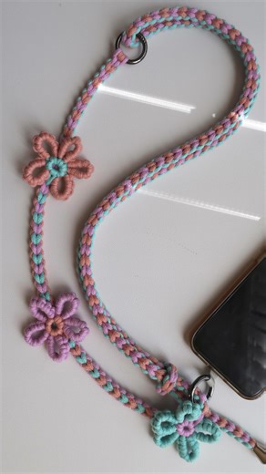 Macrame • Handmade • Tutorial • Fiber Arts on Instagram: "Macrame Adjustable Lanyard + Phone strap - Mini Heart Pattern💕🌸 It’s sweet and functional, perfect for adding a little handmade charm to your everyday carry. ✨ Cute as lanyard ✨ Lovely as phone strap ✨ Adorable for gifts, perfect for Valentine’s Day❤️ What color should we do next?❕ #macrame #macramewallhanging #macrameforbeginner #knots #macramelanyard #macramebag #macramestrap #phonestrap #diy #macrametutorial"
