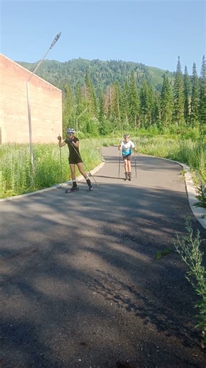 Biathletes' training #kidsbiathlon #kidsskiing #youthbiathlon #juniortraining #biathlontraining