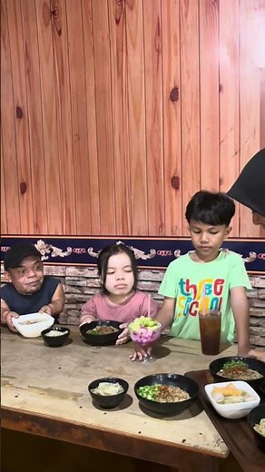 WADUH PANAS BENAR MELEPUH NI BIBIR