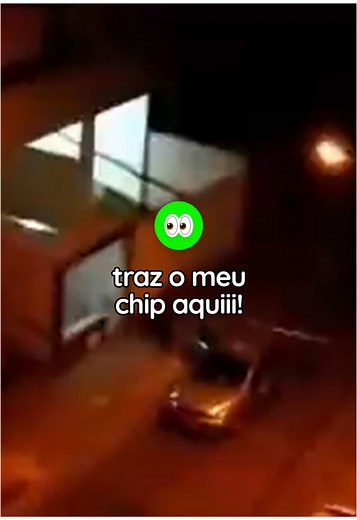 com o eSIM da fluke, o pedro pode até perder o chip! 🤭 mas calma, se vc ainda gosta do chip físico, fica tranquilo(a) - ele continua disponível pra quem preferir 😉 escolha o que funciona melhor pra vc e #vemdefluke 💚 . . . #esim #chipvirtual #chipdigital #operadora #liberdade #conexão #fluke #operadorafluke