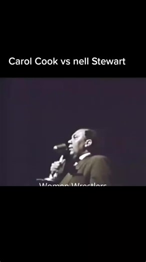 nell Stewart vs miss Carol Cook WRESTLING feminina dos estados unidos
