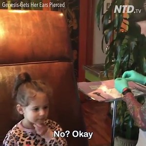 A Brave Girl Gets Her Ears Pierced 😍 Credit: Genesis Gets Her Ears Pierced - youtube.com/watch?v=8eM3gGYSG3o&feature=youtu.be | NTD Canada