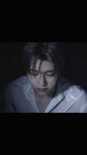 형, 성경책 그만 읽고 현실을 봐요