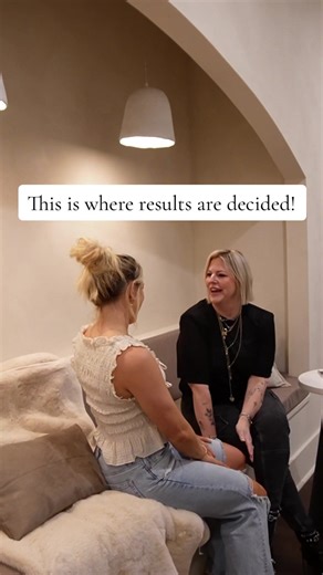 This is the part you don’t always see. Before any pigment touches the skin, we talk. Face shape. Lifestyle. Makeup habits. Previous work. Healing history. Permanent makeup isn’t about trends it’s about your features and how they’ll age. A good consult sets expectations, creates trust, and makes sure the result feels like you, not a template. This step is non-negotiable in my process. #birminghamalabama #permanentmakeup #finelinetattooartist #studiobeige #destinflorida