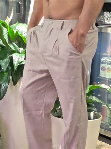 Runcati Men's Casual Pants Elastic Waist Lightweight Loose Fit Pleated Slacks Summer Beach Yoga Trousers #casualoutfits #summerpants #summerbeach #modayestilo #pants