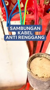Sambungan kabel yang longgar dapat menyebabkan turunnya tegangan, hilang, bahkan percikan api. sc Toolgifs #toolgifs #sambungan #kabel #solderpot | M R Azhari