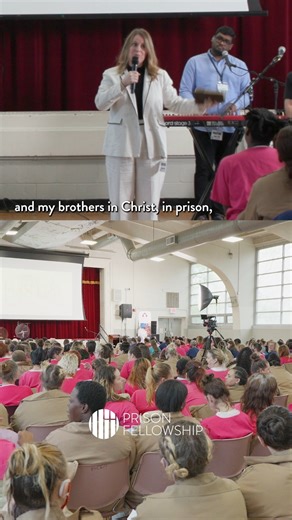 Heather Rice-Minus, President and CEO of Prison Fellowship, shared an impactful and tear-filled message from Luke 7 with her sisters in Christ behind bars at a recent Prison Fellowship Hope Event. | Prison Fellowship