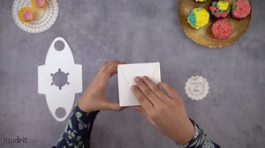 White Cupcake Boxes (pack of 50): Single Carrier With Window, Insert & Handle - Etsy