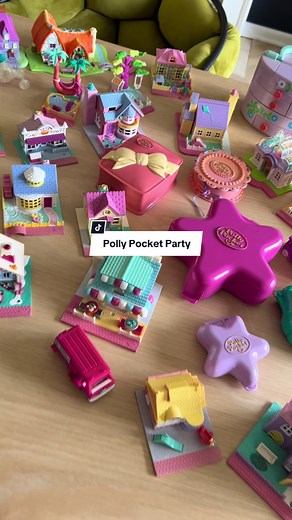 Vintage Polly Pocket Collection - Nostalgic 90s Toys