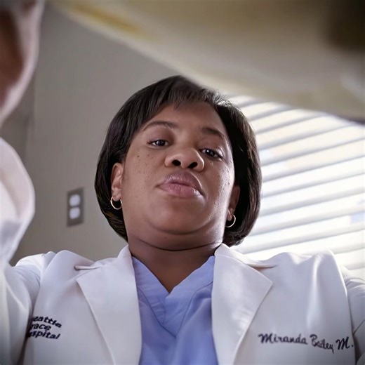 The man hopes he doesn't get an erection. #Greys Anatomy S2