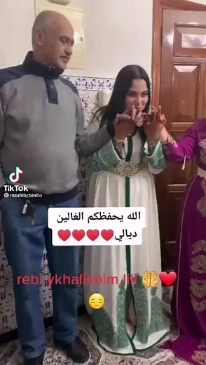 model_nadiaa sur TikTok
