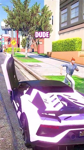 He's no longer homeless #gta #fivem #gtarp #trending