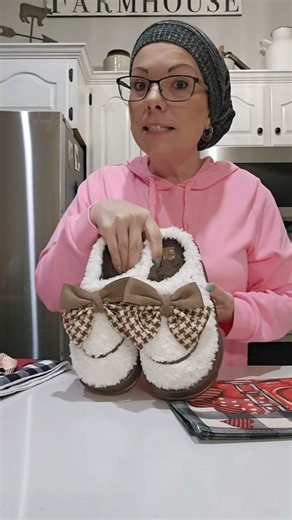 8.7K views · 119 reactions | Amazon Haul Clothing Edition https://www.amazon.com/shop/influencer-bb89aa3c?ref_=cm_sw_r_apann_aipsfshop_aipsfinfluencer-bb89aa3c_YFPFM7M5VD3JB5HS1TNF&language=en_US #foryoupage #foryou #fyp #fypシ #foryourpage #amazon #amazonhaul #unbox #unboxingvideo #review #clothing #shoes #musthaves #amazonfinds #amazonmusthaves #haul | Living My Best Life 4 Me | Facebook