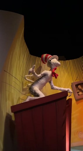 Help! He's Escaping! The Killer is Escaping! Help!