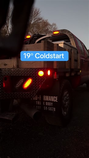 Impressive Cold Start of a Powerstroke Diesel Engine