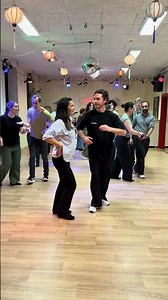 Cuban Salsa Intermediate Classes #cubansalsa #salsadancing