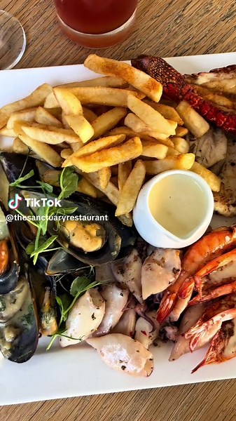 Robberg's Seafood Platter at The Sanctuary Restaurant - A Must-Try Delight!