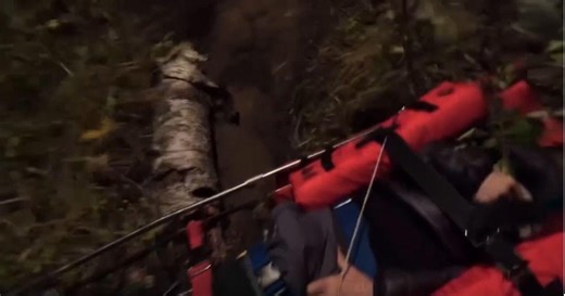 Coast Guard rescues injured man on Isle Royale