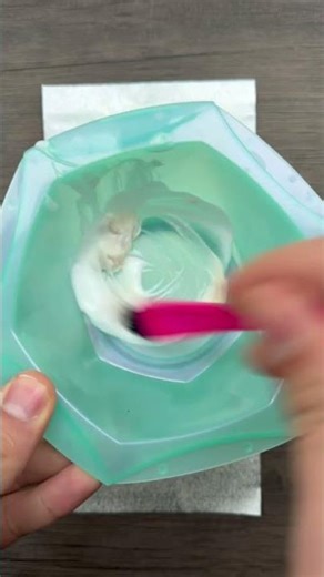 Black box dye transformation #diyhair #blackboxdye #hairdye #haircolor #haireducation