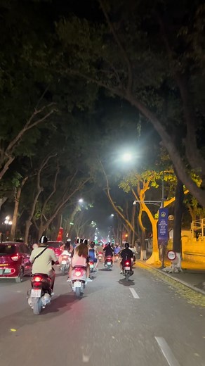 Hà Nội , đi đến đâu cũng toàn kỷ niệm chúng ta...#langthanghanoi #hanoi #foryou #fyp #xh #xuhuongtiktok #CapCut