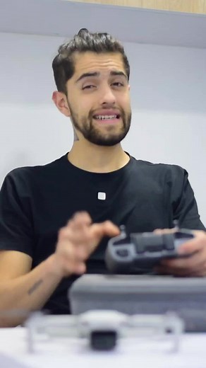 ¡Mantén tu dron al día con las actualizaciones de Altavista! 🚀✨ En Altavista, sabemos que mantener tu dron actualizado es esencial para disfrutar de las últimas mejoras y funciones. Como especialistas en el mundo de los drones, te mostraremos cómo actualizar tu dron de manera sencilla y eficiente. ¡Síguenos y descubre cómo mantener tu dron siempre a la última con Altavista! 🌟🛩️ #AltavistaDrones #ActualizacionesDron #MantenimientoDrones #DronesActualizados #TecnologíaDron #experienciaaltavista