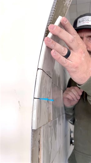 Not gonna lie, this install has been a challenge. It’s safe to say the hardest parts are done and dare I say smooth sailing from here on out… 👀🫣 . . . #tile #tiles #etiler #tiledesign #construction #newconstruction #design #interiordesign #homedesign #homereno #remodel #remodeling #diy #howto #craftsman #feelitreelit #inspo #art #tools #tiletools #calidadtools | Crownetools