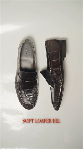 I finally got the dream loafers I’ve always wanted👞 #therow #loafers #summeroutfit