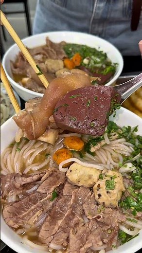Bún bò Huế 25k | Ăn nhưng không béo