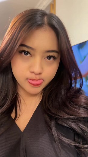 RRQ Talia (@taliyeaah)’s videos with suara asli - .amanda - Dewioktavia