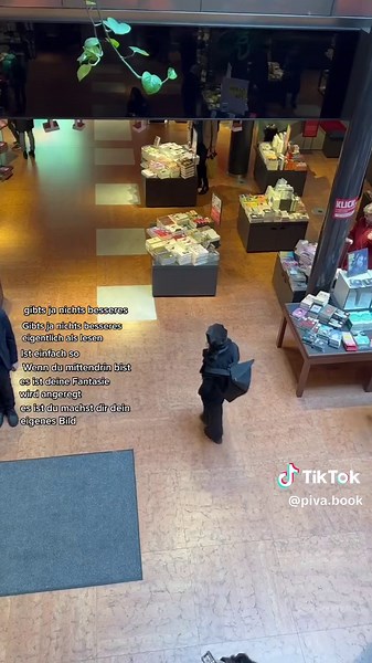 book shopping in berlin 📍