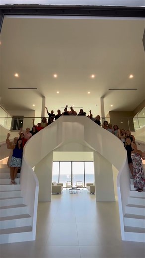 2.9K views · 17 reactions | Do you want a house tour? Step inside the...