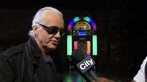 Video: Interview with Led Zeppelin guitarist Jimmy Page at Masonic Temple
