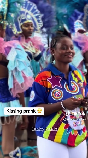 Kissing prank 😂😂#views #everyone #fyp #foryoupage❤️❤️ #hightlight