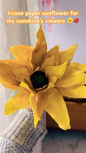 Diy Easy tissue sunflower 🌻 #shortsfeed #art #diy #shortvideo #shorts