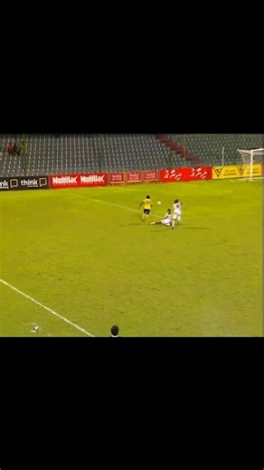 My debut. Premier League 2011 — Valencia 4️⃣ - 2️⃣ AYL. I still remember the roar, the rush, the feeling when I scored those two goals. That was the moment it all began — the start of my journey. 🔥⚽ @top fans Ibrahim Hamdhan Thimarafushi Council Thimarafushi Sports Club Thimarafushi Football Team - TFTTFP Thimarafushi | Hamdhe10