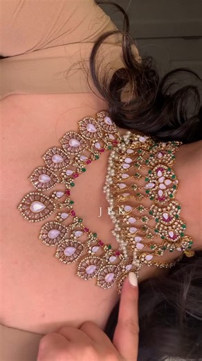 𝗝𝗲𝘄𝗲𝗹𝘀 & 𝗚𝗲𝗺𝘀 💎🇨🇦 on Instagram: "Stunning double layered Set 💖 Please note that all our pieces can be made in any colour of your choice Dm for price or any queries ✅ ———————————————————————————————————————————— To place an order or any queries or reference pictures Dm on Instagram or Facebook 📲📱 Worldwide 🌎 shipping available. We are based in Surrey, British Columbia 🇨🇦 All kind of Bridal and Non-Bridal Jewellery available✅ ❌No refunds and No exchange❌ Pickup service and same 