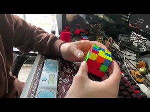 How to Solve a Rubik’s Cube 3x3 puzzle (Beginner CFOP Method) 🧩