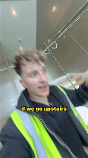 $5 million floating villa tour: Underwater bedrooms and rooftop jacuzzi!