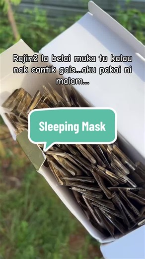 Benefits of Using a Sleeping Mask for Skincare