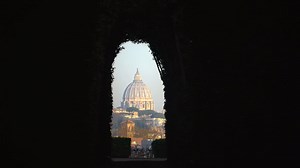 Looking Through Aventine Hill Keyhole | Free Stock Video Footage