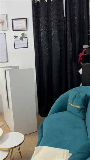 Hayet Ck on Instagram‎: "22-12-2025 🤍 Jour 1 – Formation extension de cils اليوم بدينا مع la théorie 📚 Exercices sur éponge, fil et poupée 🧽👁️ Tout pour bien maîtriser les bases w les bons gestes ✨ Fière d’être formatrice et de transmettre mon savoir à mes élèves 💪 بداية موفقة إن شاء الله 🤍 #foryou #lashextensions #تركيب_رموش #followforfollowback #lashlift"‎