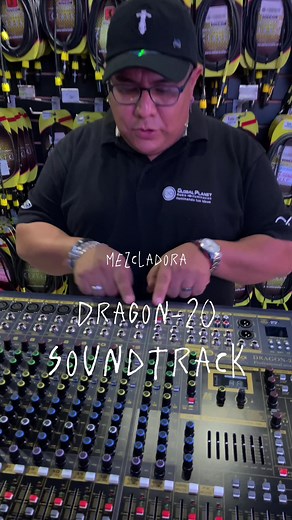 Mezcladora Dragon-20 de Soundtrack: ¡Potencia y Efectos!