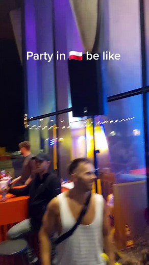 Nightlife in Warsaw: Exploring the Vibrant Party Scene in Poland