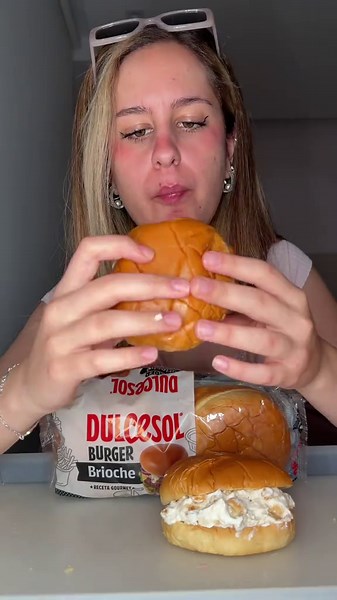 Probando mil recetas con los panes de burger brioche de @Dulcesol !🍔 #mukbang #brioche #dulcesol #burger #recetas