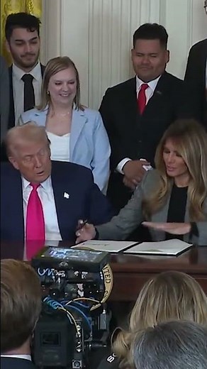 Trump Signs Executive Order Prioritizing Foster Care Children #shorts