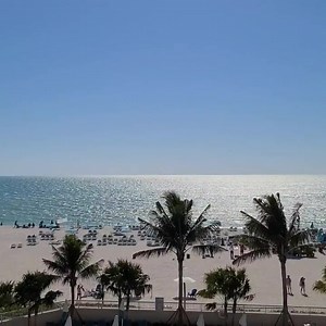 Retreat and recharge at Lido Beach Resort. Treat yourself to incredible views and world-class amenities, plus enjoy 10% off and a saily $50 resort credit when you book our Treat Yourself at Lido Beach offer this Spring! https://www.lidobeachresort.com/offers/special-offers/ 📸: Cpeterstx | Lido Beach Resort