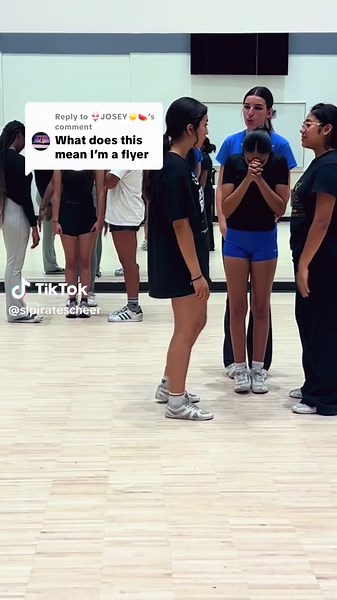 Cheerleading Tips for Stunting Success