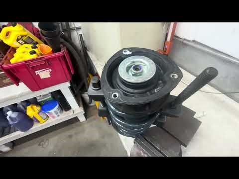 2021 Volkswagon Tiguan Front Strut and Spring Replacement