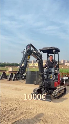 LANDWARD XT15 Excavator - 1.5 Ton Load Capacity | Kubota Japan | 18-Month Warranty