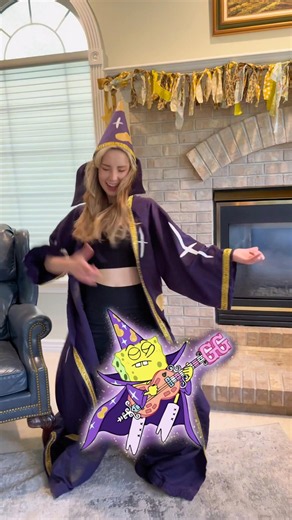 What my friends and I wore to my SpongeBob themed bday party 🧽🌊🏝️